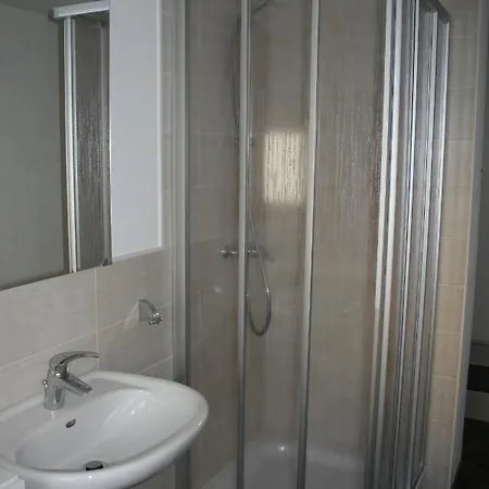 Дом отдыха Gaestehaus Zur Bienerei Бад-Шмидеберг