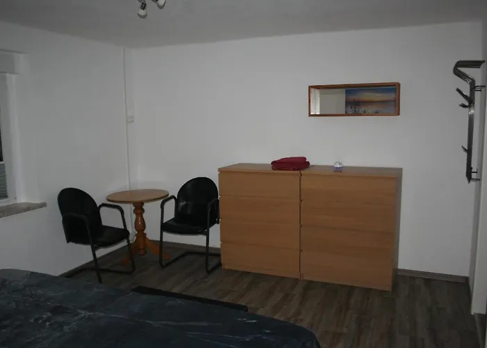 Holiday home Gaestehaus Zur Bienerei *